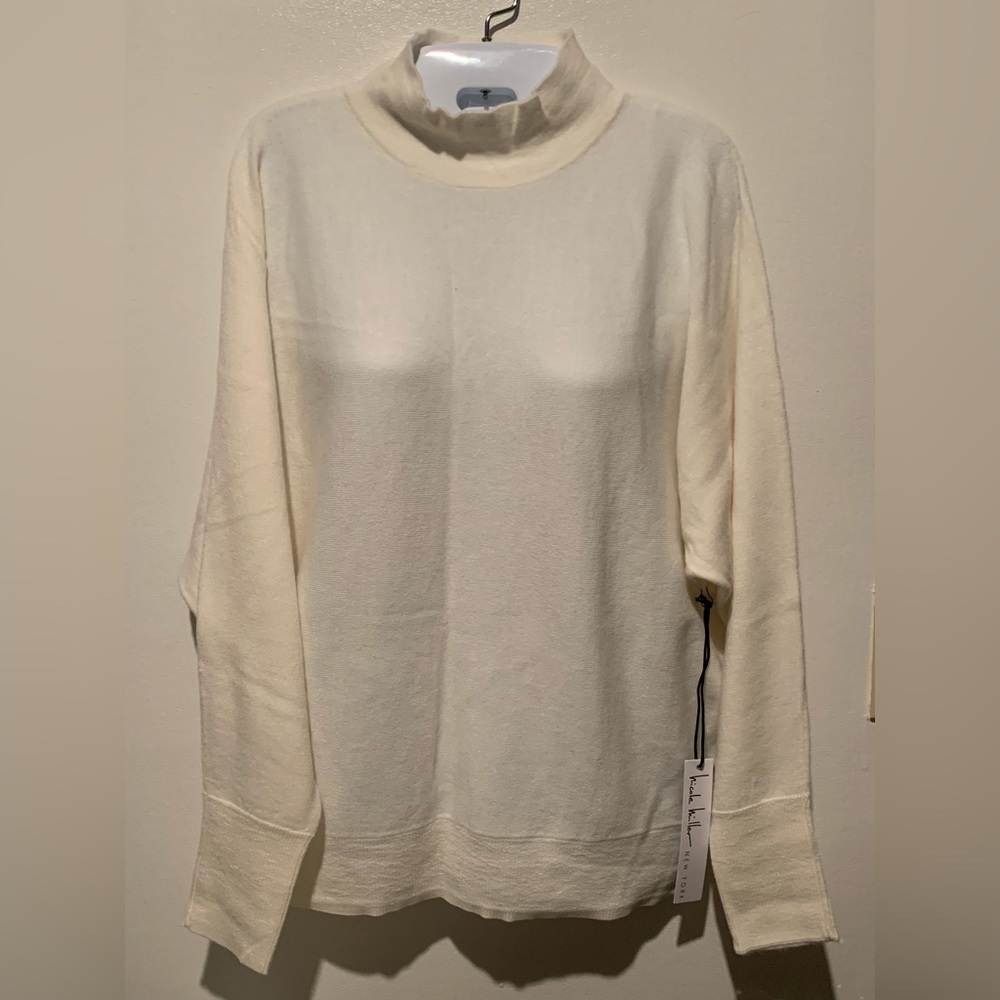 Nicole Miller 100% Extra Fine Merino Wool Button Mock Long Sleeve Sweate…